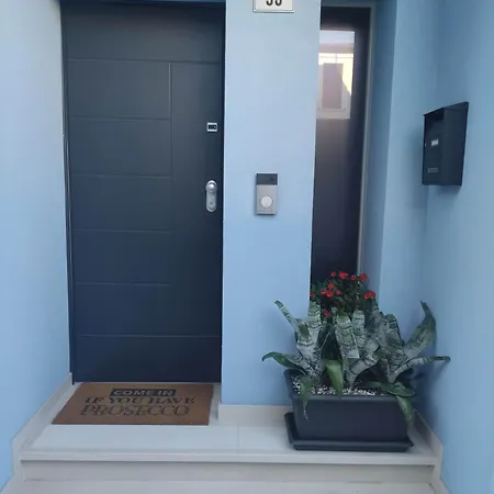 فندق مبيت وإفطار Sant'agostino كوماكيو